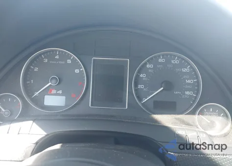 2006 Audi S4 4.2 z USA, uszkodzony, nr VIN WAUGL78E66A008117